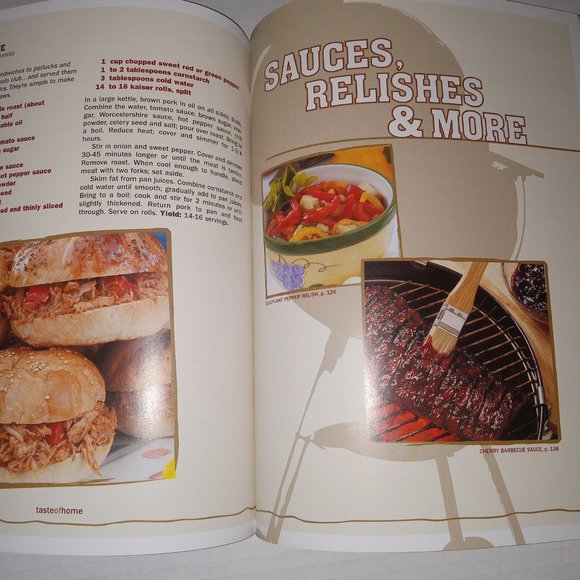 ⛄️ Taste of Home TAILGATE COOKBOOK - Picture 6 of 7